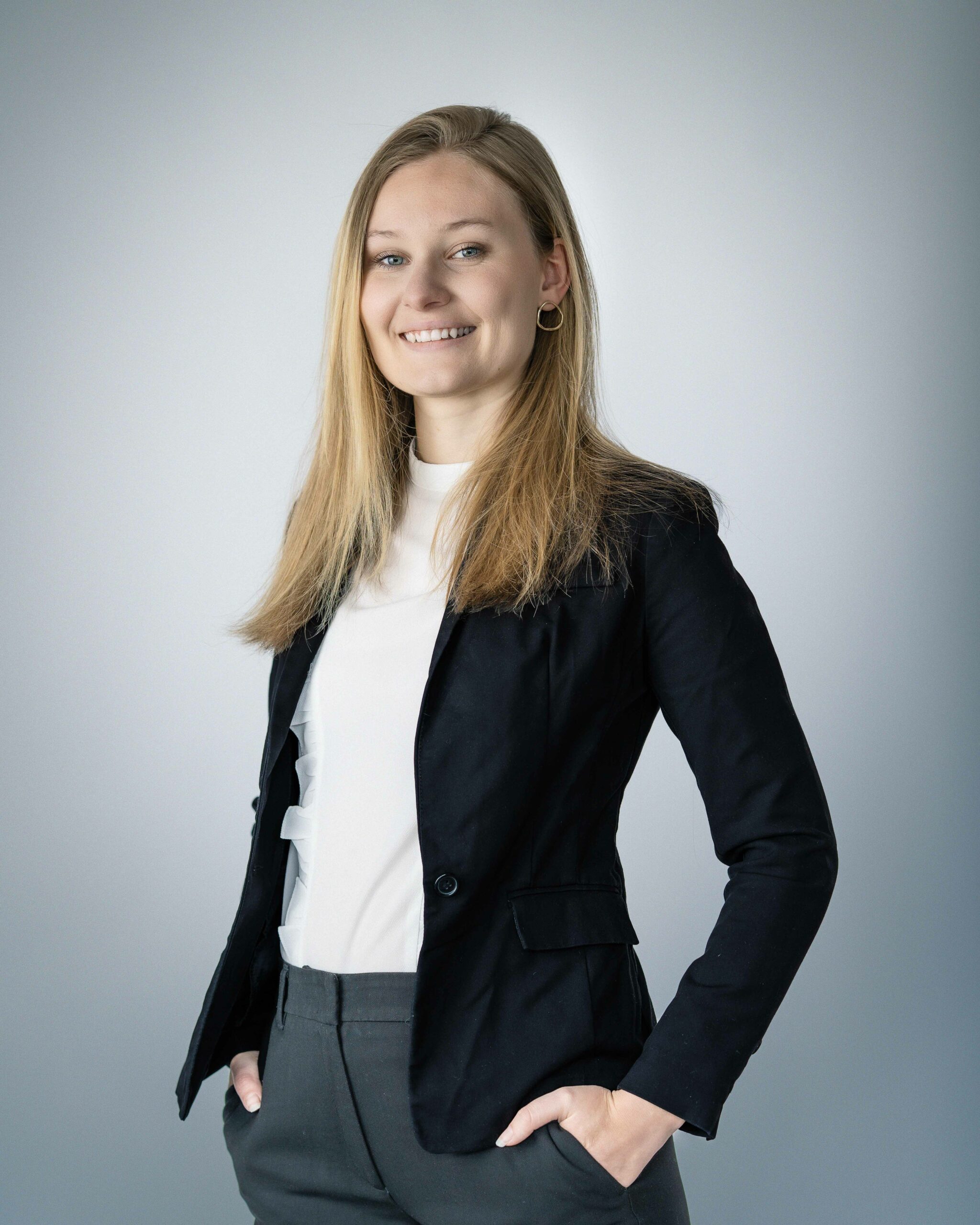 Julie H.